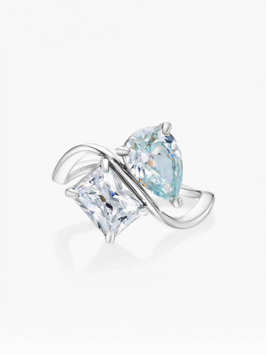 Navae-ring med födelsesten